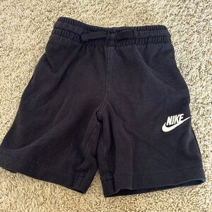 Nike toddler boys black cotton shorts size 3-4 years